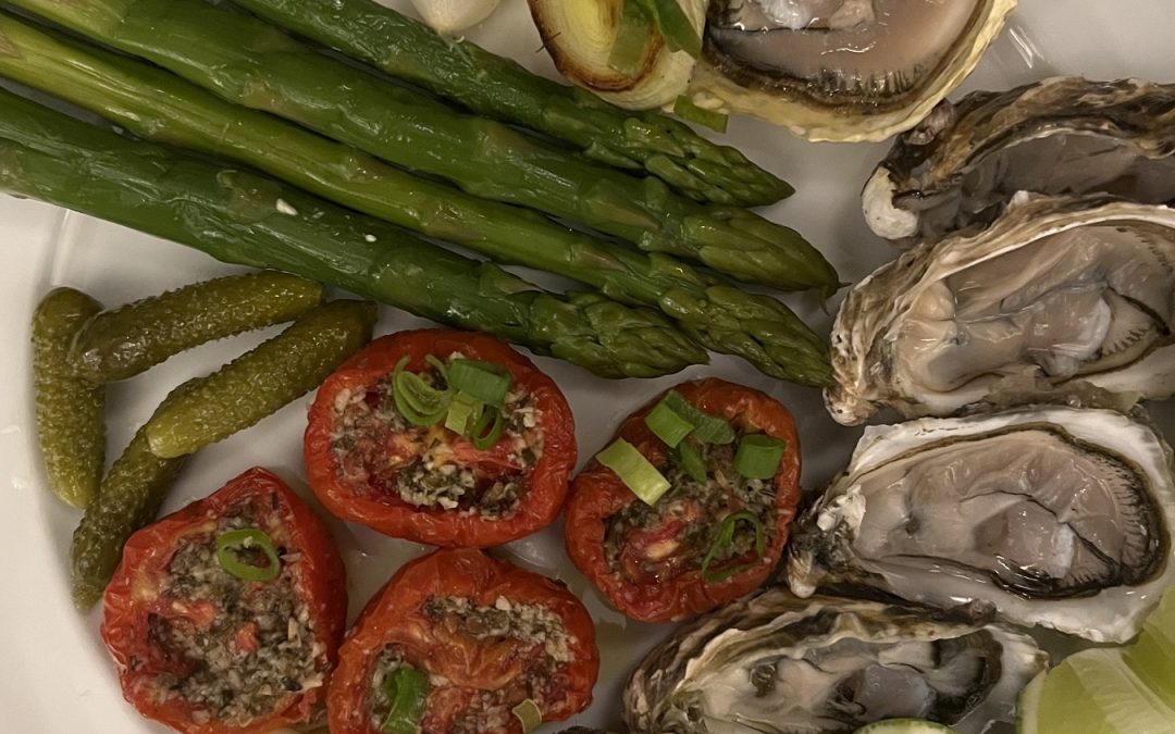 Conchas, peixes, saladas e muito mais: as delícias refrescantes do nosso bufê refrigerado