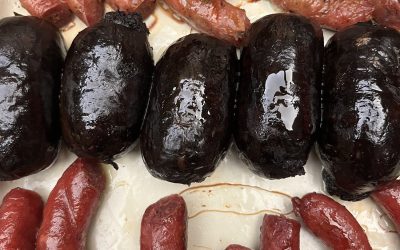 Venha saborear a nossa morcilla, uma especialidade da casa de origem argentina